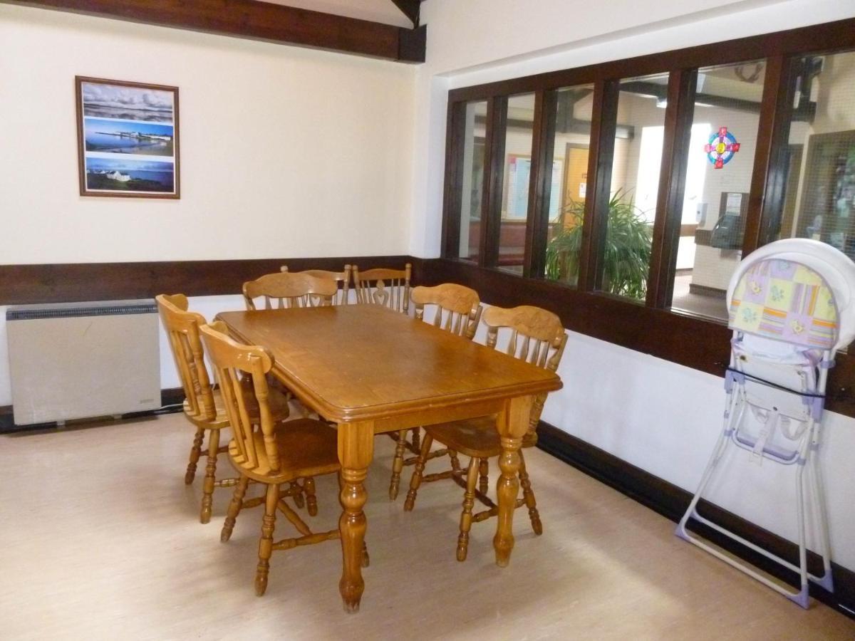 Port Charlotte Youth Hostel Bagian luar foto