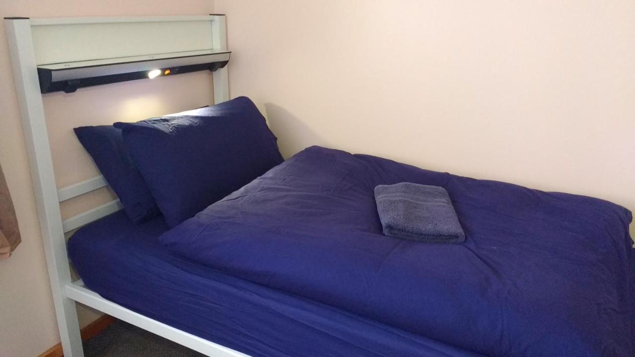 Port Charlotte Youth Hostel Bagian luar foto