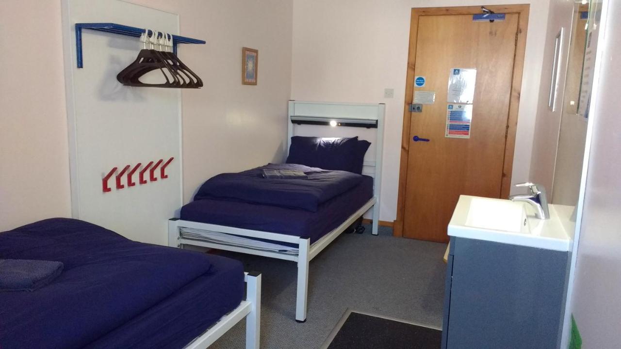 Port Charlotte Youth Hostel Bagian luar foto